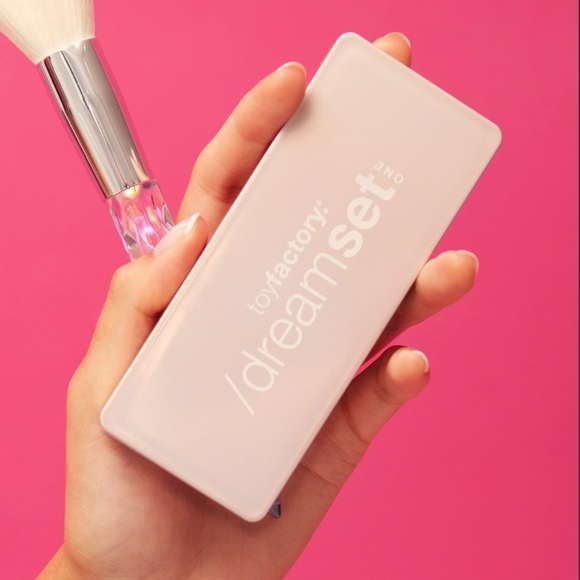 TOYFACTORY Dreamset One Highlighter Palette - Picture 2 of 3